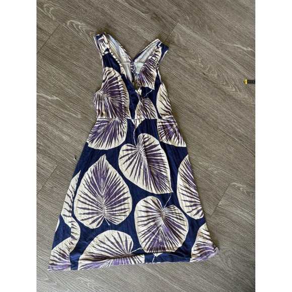 Joe Fresh Dresses & Skirts - Joe fresh Medium leaf dress